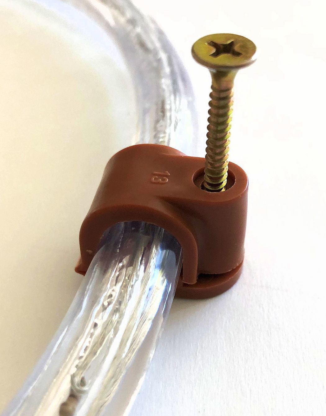 Quick Clips for Rope & String Light 13mm 25pack Metal Screw Plastic