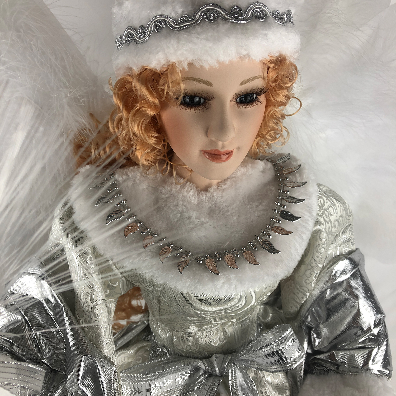 Lighted Silver And White Animated Angels