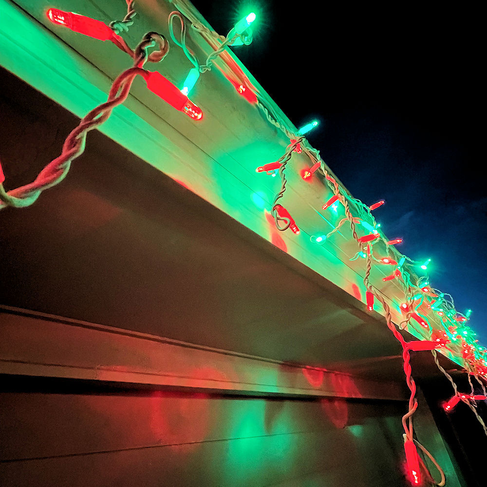LED Icicle Lights Green & Red 4.8m Extendable Christmas Complete