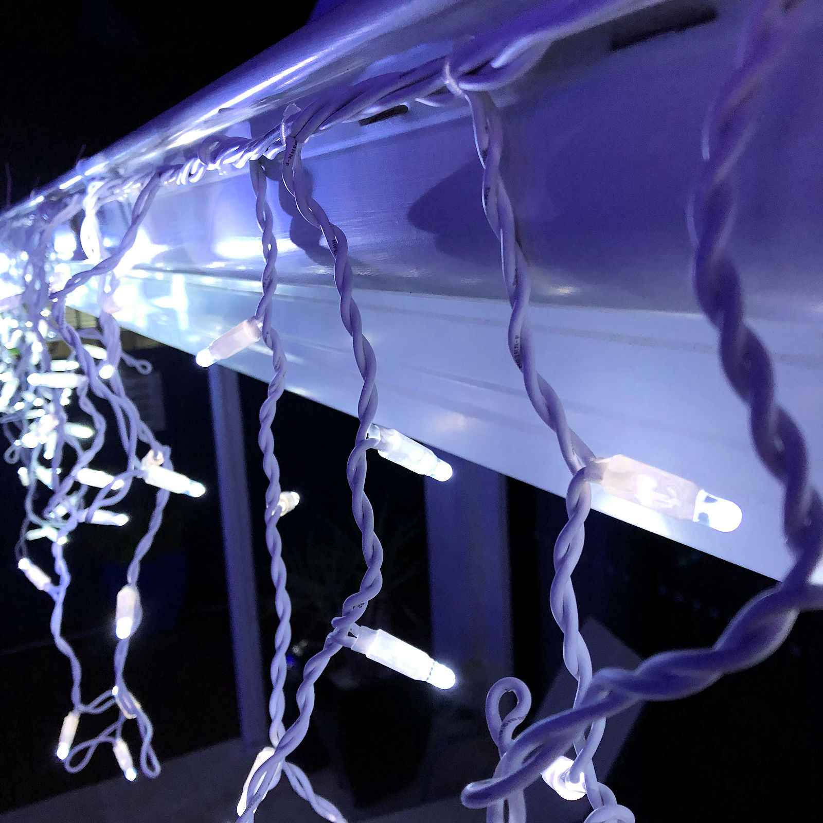 LED Icicle Lights Cool White 4.8M Extendable Christmas Complete Online