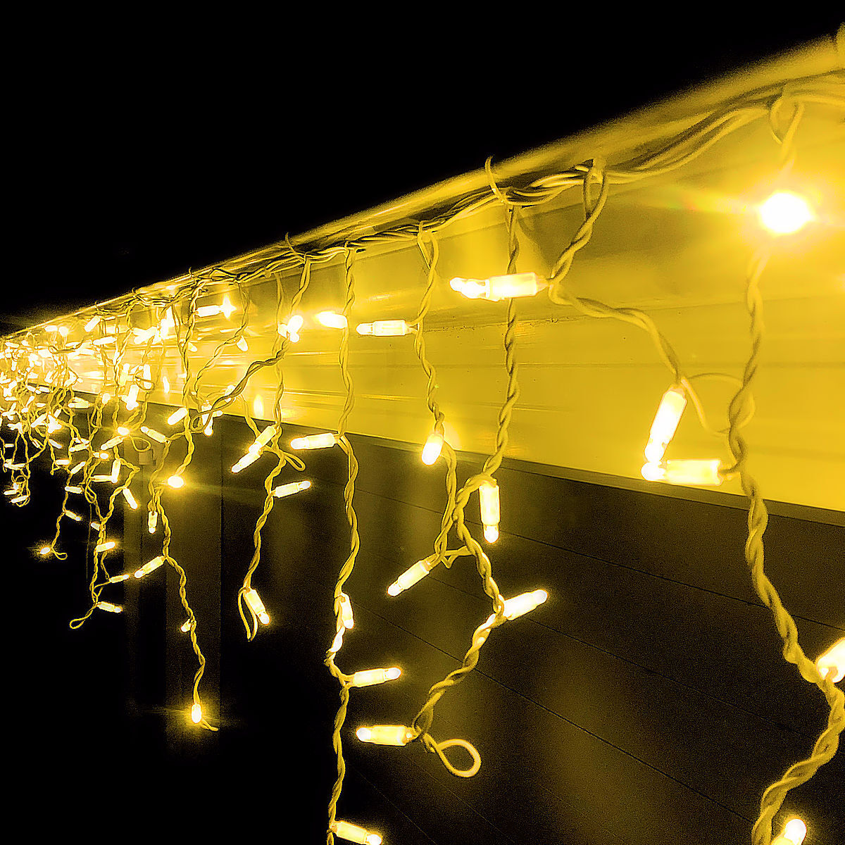 Icicle Lights WARM WHITE 4.8m Christmas Complete