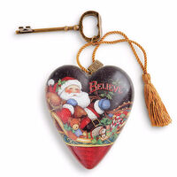 Santa Believe Art Heart