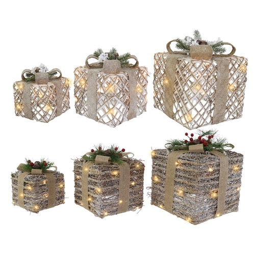 LED Berry Pine Presents Set w. Nutbell Topper 2 Assorted 160cm