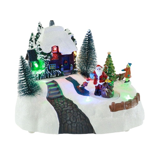 Village Scene w. Brown House 20cm