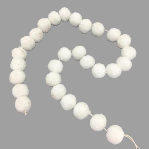 White Ball Garland 118cm
