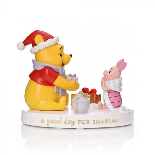 Winnie the Pooh Christmas Large Figurine 14cm